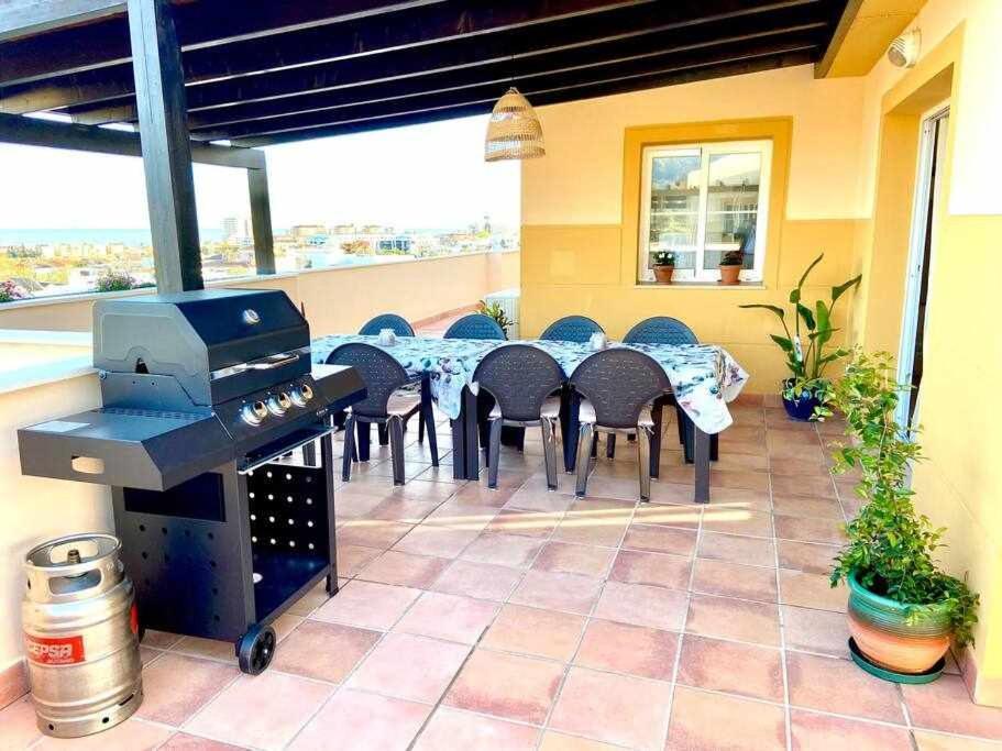 Sea View And Mountains By Solymar Holiday Torre Del Mar Exterior photo